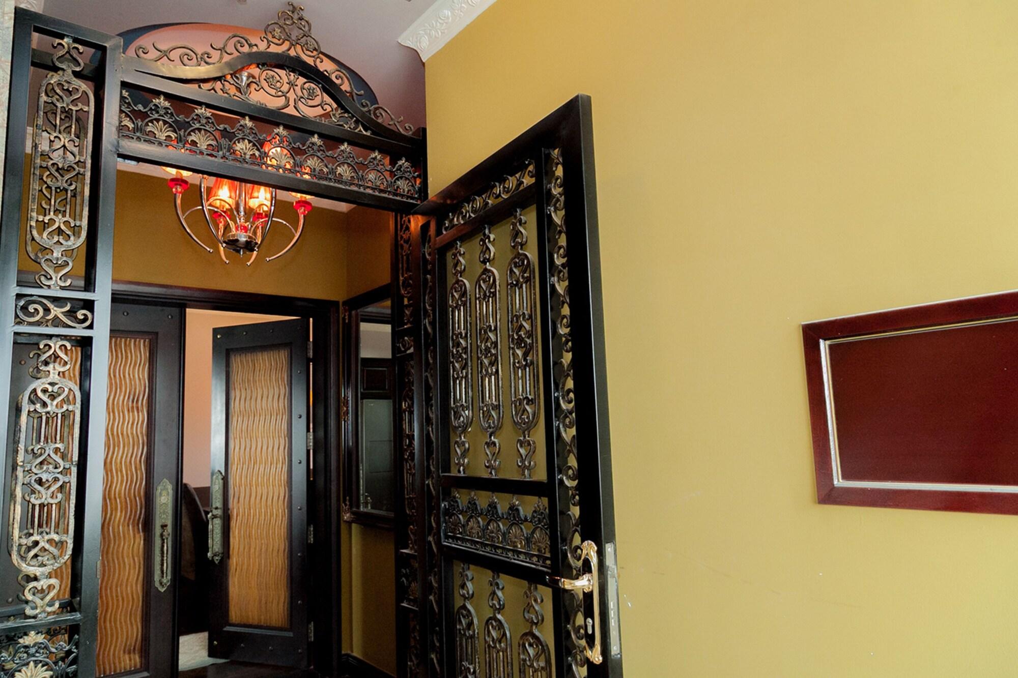 Eden Roc Hotel Ho Chi Minh-stad Buitenkant foto